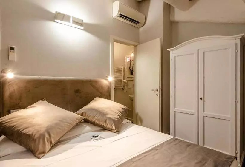 エコノミールーム, Relais La Fornarina