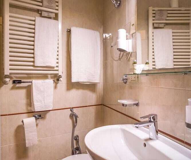 اتاق استاندارد یک نفره, Bella Firenze