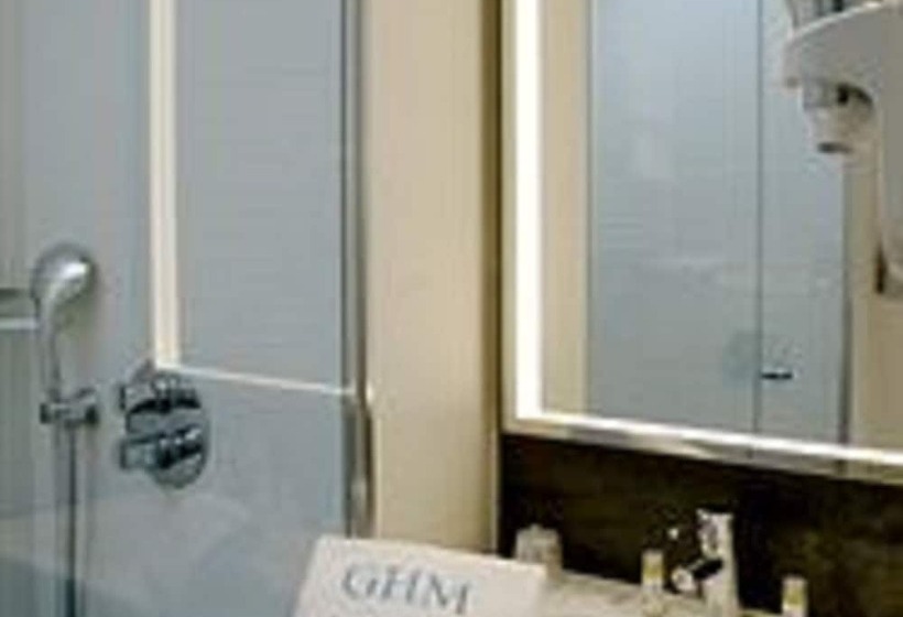 スタンダードトリプルルーム, Grand Hôtel Malher