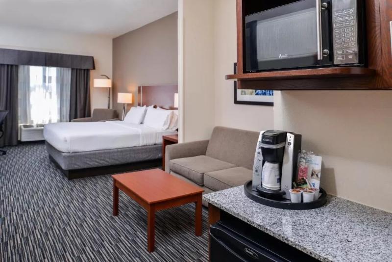 스위트 킹사이즈 침대, Holiday Inn Express Hotel & Suites York, An Ihg
