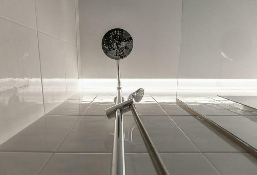 חדר סטנדרט, Marialena