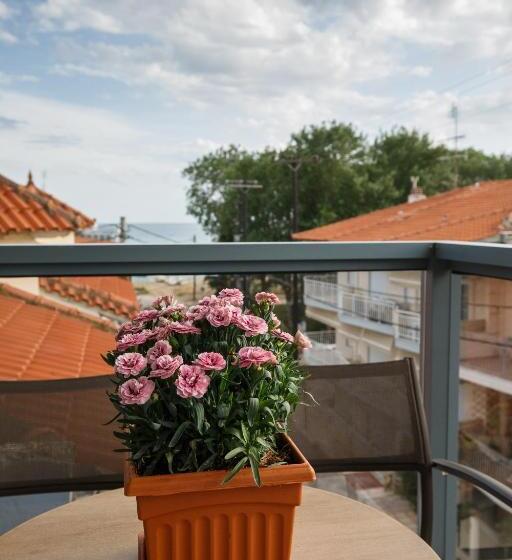 חדר משפחתי, Marialena