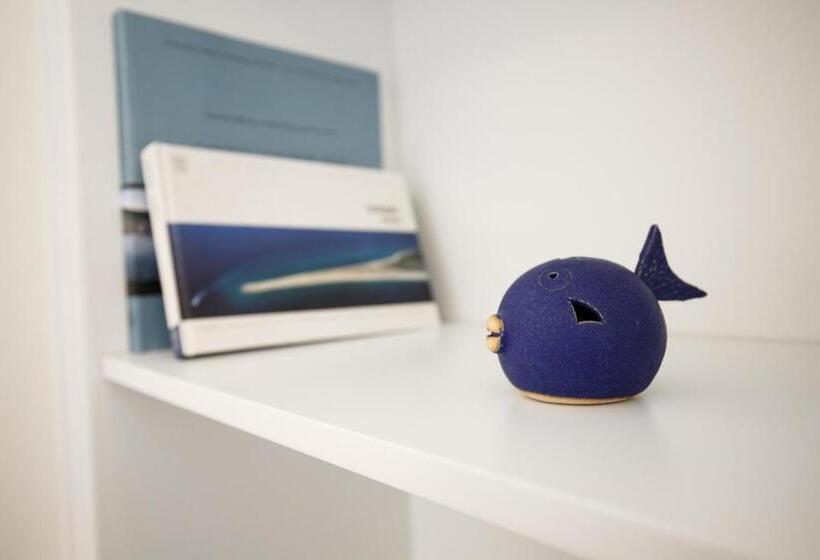 חדר משפחתי, Marialena