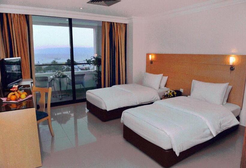 اتاق استاندارد با چشمانداز دریا, Mina