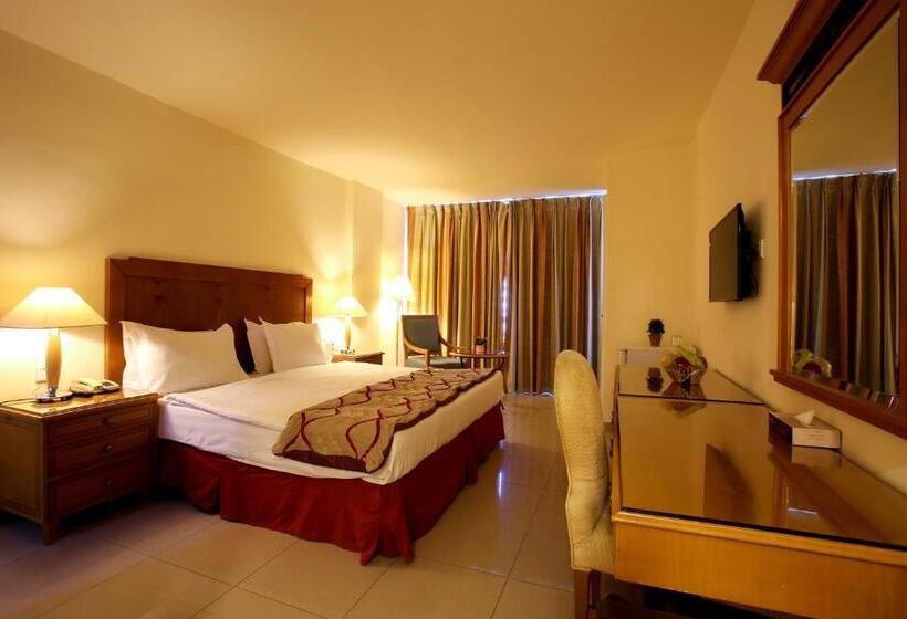 اتاق سوپریور با چشمانداز دریا و بالکن, Mina