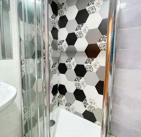 غرفة قياسية حمام مشترك, Pensión Alicante San Nicolás