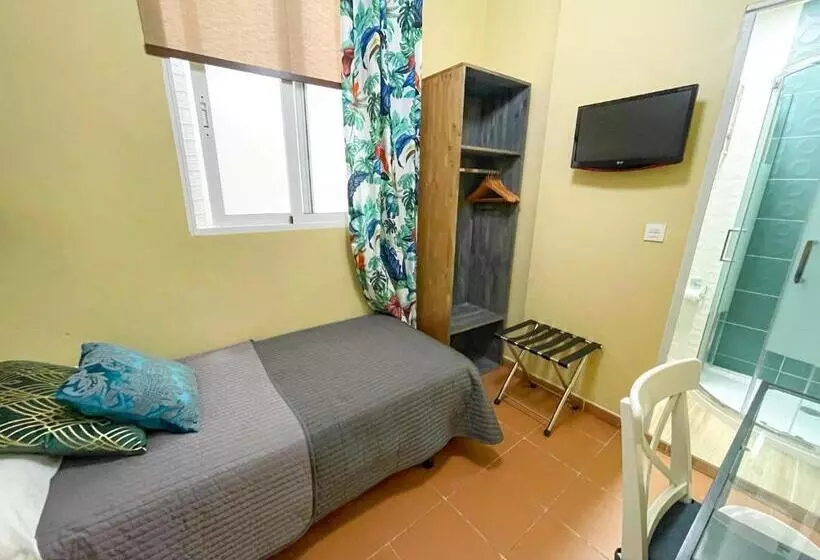 اتاق استاندارد یک نفره, Pensión Alicante San Nicolás