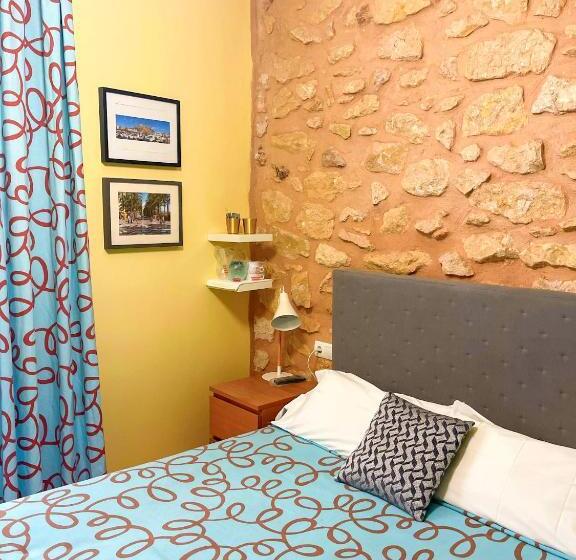 غرفة قياسية, Pensión Alicante San Nicolás