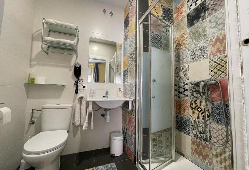 غرفة قياسية, Pensión Alicante San Nicolás