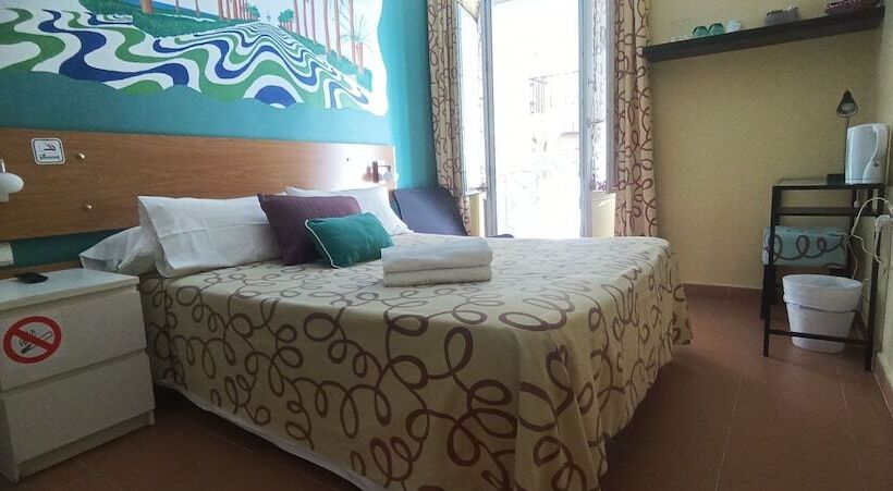 غرفة قياسية حمام مشترك, Pensión Alicante San Nicolás