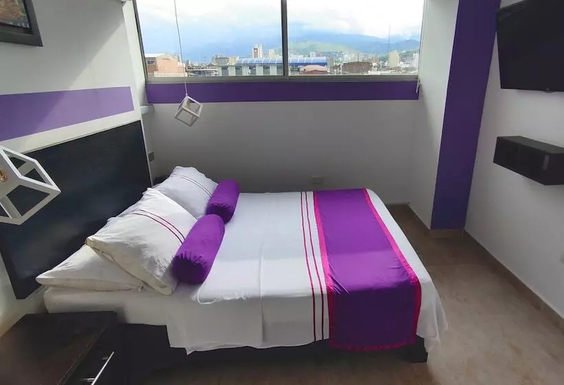 スタンダードルーム, Econotel Colours Cali