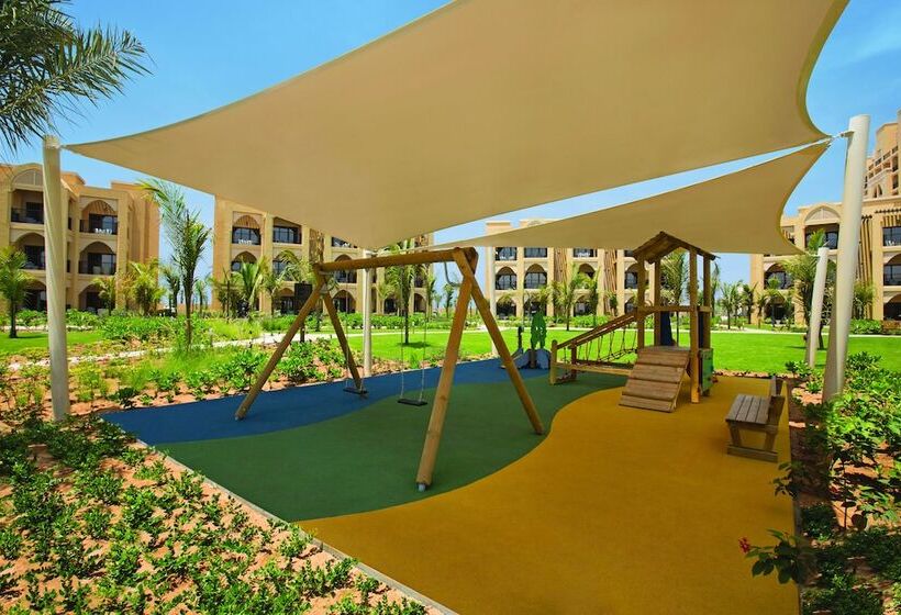 Номер Deluxe Вид на Сад, Doubletree By Hilton Resort & Spa Marjan Island