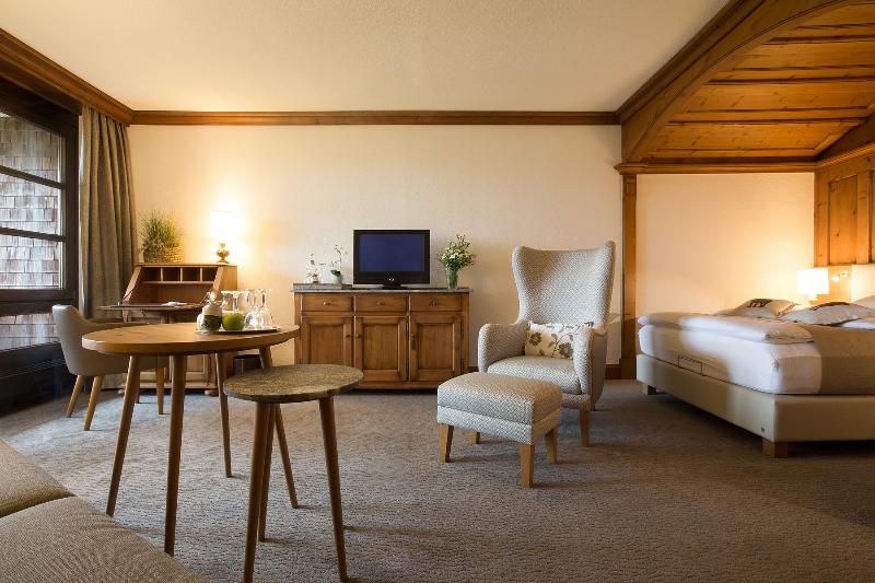 Номер Клуб Вид на Море, Doubletree By Hilton Resort & Spa Marjan Island