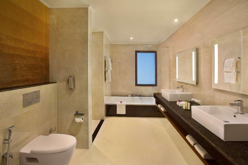 سوییت با چشمانداز دریا, Doubletree By Hilton Resort & Spa Marjan Island