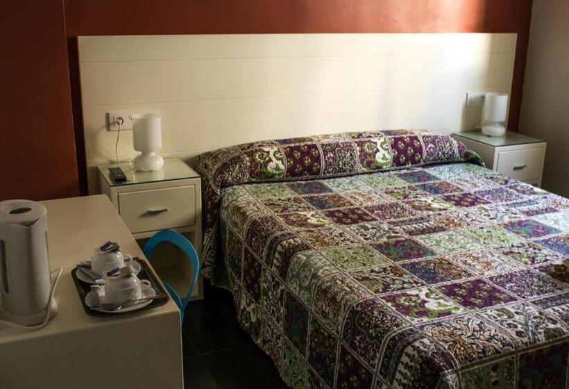 اتاق استاندارد, Hostal San Vicente Ii