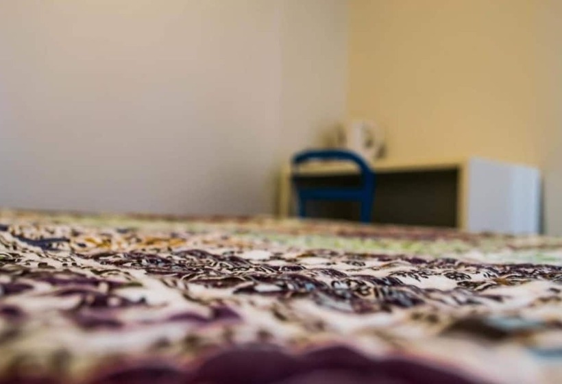 اتاق استاندارد یک نفره, Hostal San Vicente Ii