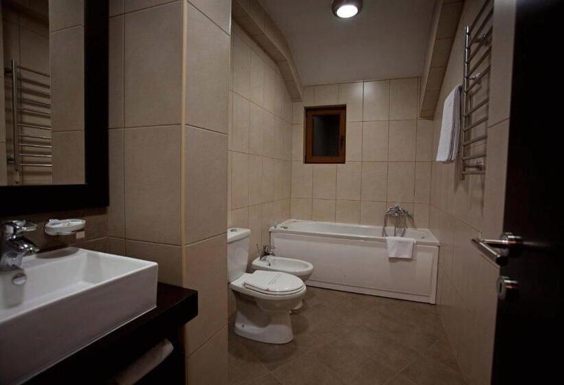 سوییت لوکس, Aria