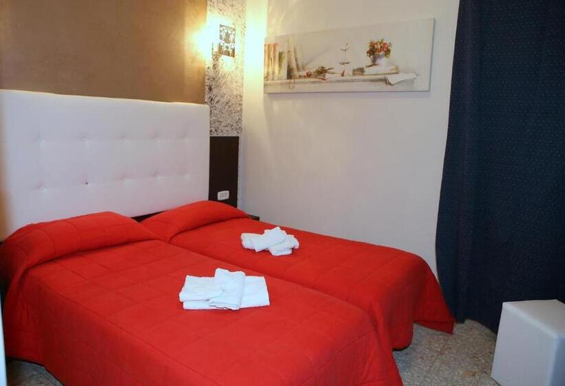 标准间, Busignani