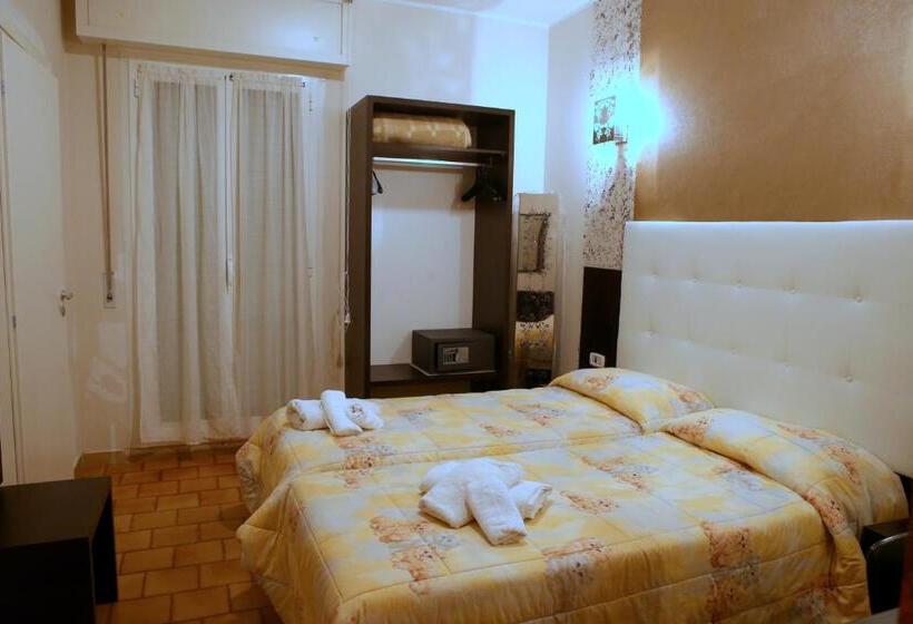 标准间, Busignani