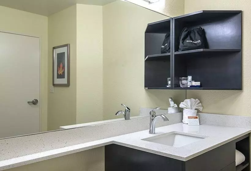 スイート, Candlewood Suites Bloomington, An Ihg