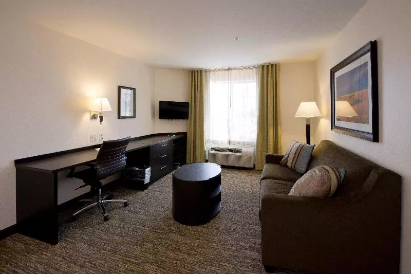 身障者適用スイートルーム, Candlewood Suites Greeley, An Ihg