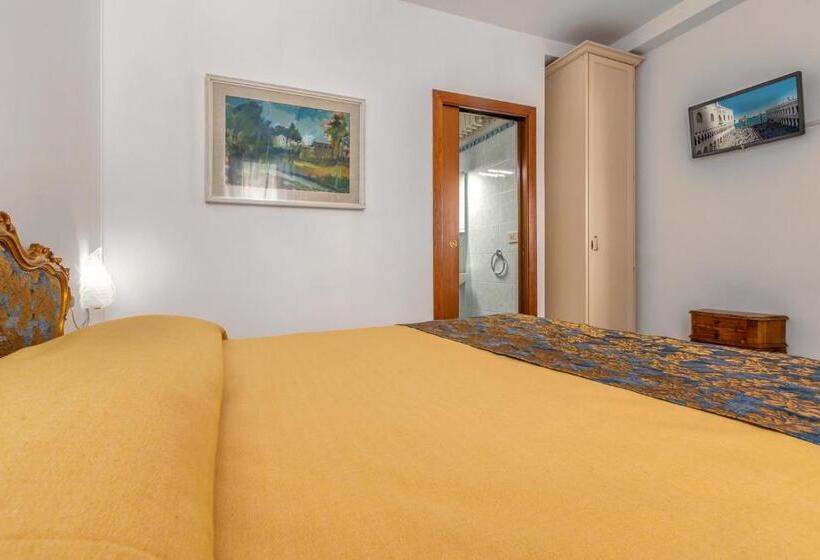 اتاق استاندارد, Casa Boccassini