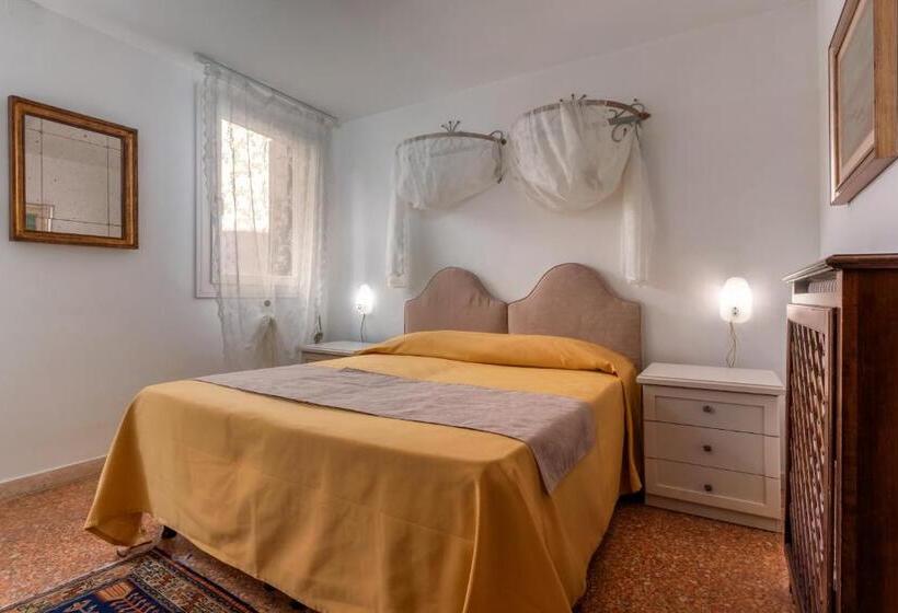 اتاق خانوادگی, Casa Boccassini