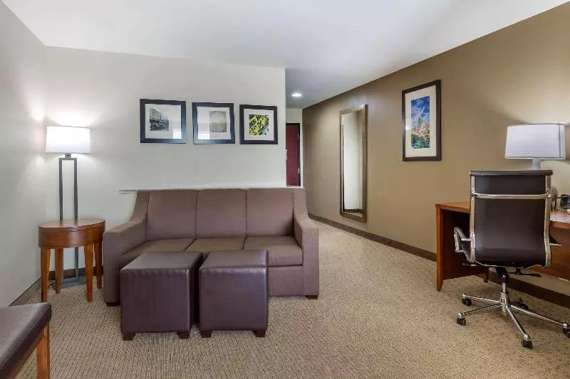 キングサイズベッドのスイートルーム, Comfort Suites Pflugerville  Austin North