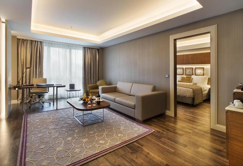 סוויטת אקזקיוטיב עם נוף, Dedeman Bostanci Istanbul Hotel & Convention Center