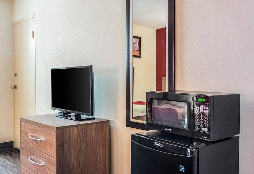 غرفه قياسيه سريرين مزدوجين, Econo Lodge Fort Payne