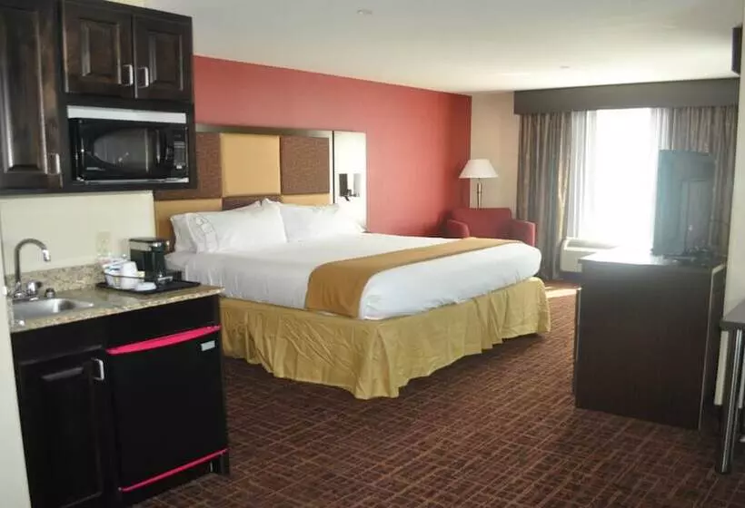スイート, Holiday Inn Express Greensburg, An Ihg