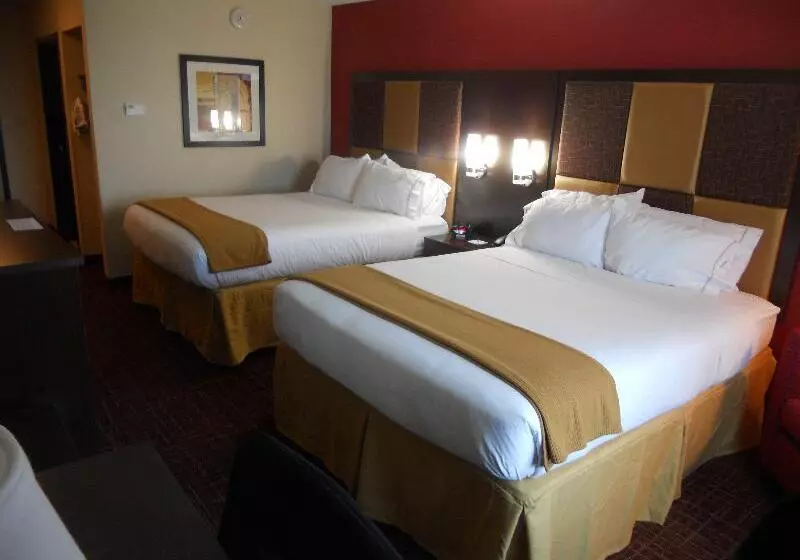 スイート, Holiday Inn Express Greensburg, An Ihg