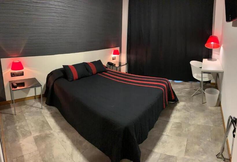 غرفة قياسية, La Suite