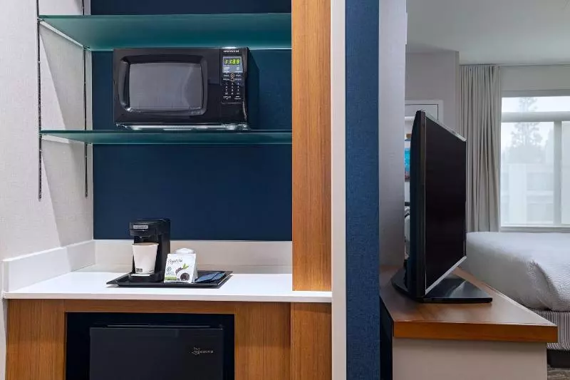 スタンダードスタジオ, Springhill Suites By Marriott Anaheim Maingate