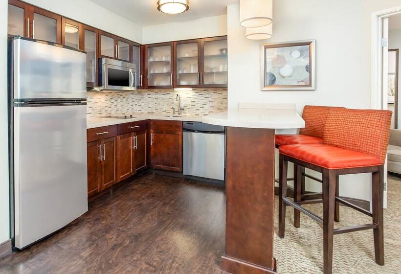 جناح, Staybridge Suites Chandler, An Ihg