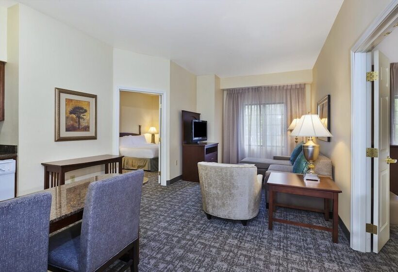 سوئیت 2 خوابه, Staybridge Suites Lansing   Okemos By Ihg