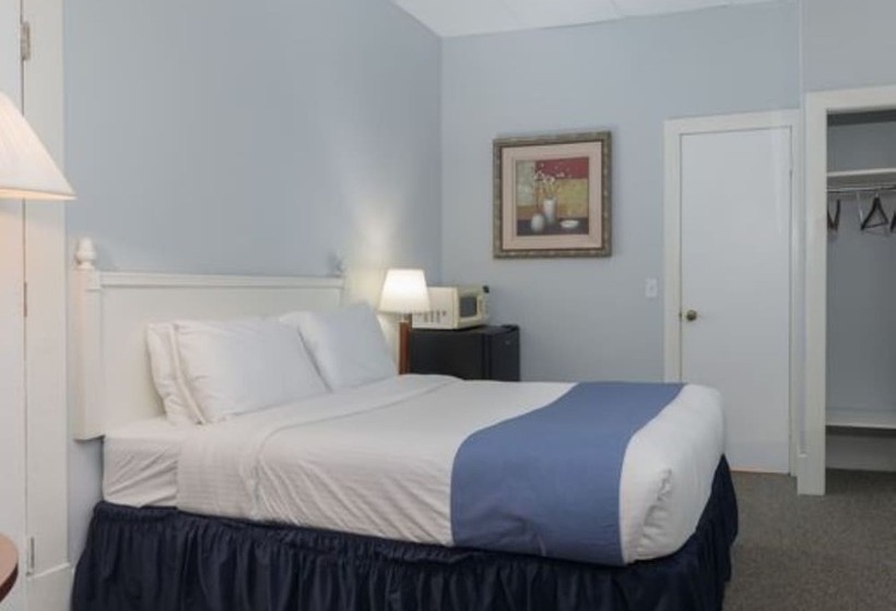 غرفة قياسية سرير مزدوج, Winnisquam Lake Inn