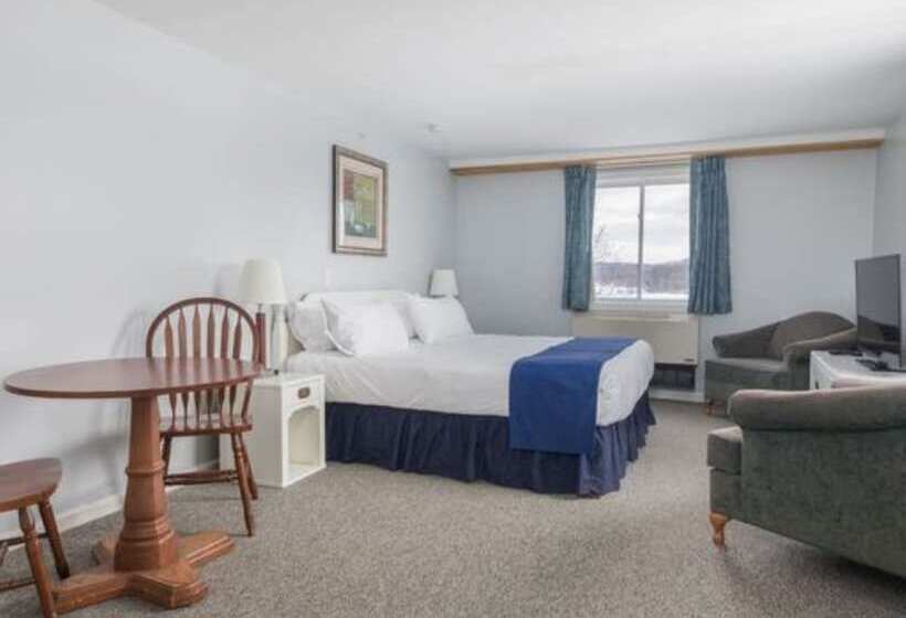 غرفة قياسية سرير مزدوج, Winnisquam Lake Inn