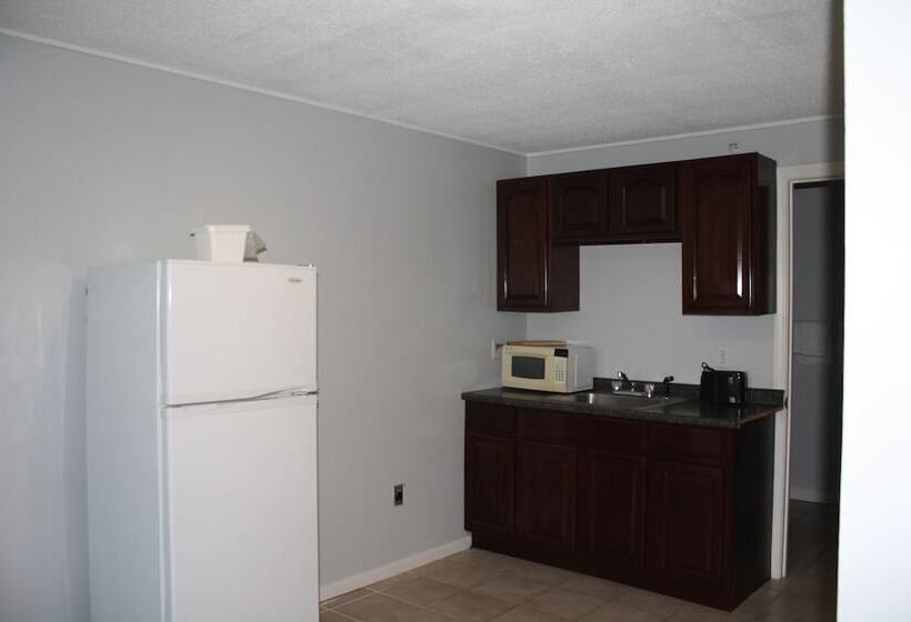 غرفة قياسية سرير مزدوج, Winnisquam Lake Inn