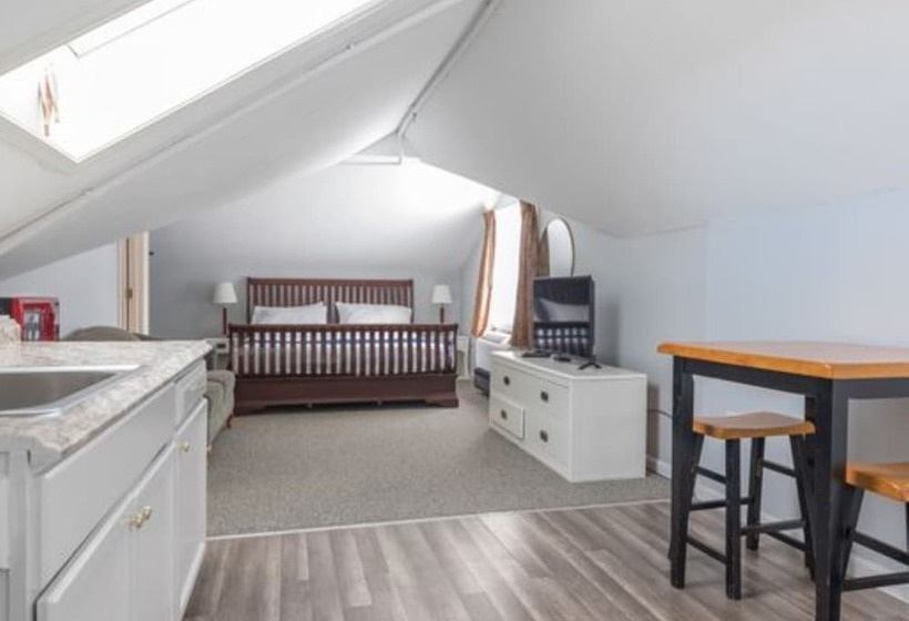 غرفة قياسية سرير مزدوج, Winnisquam Lake Inn