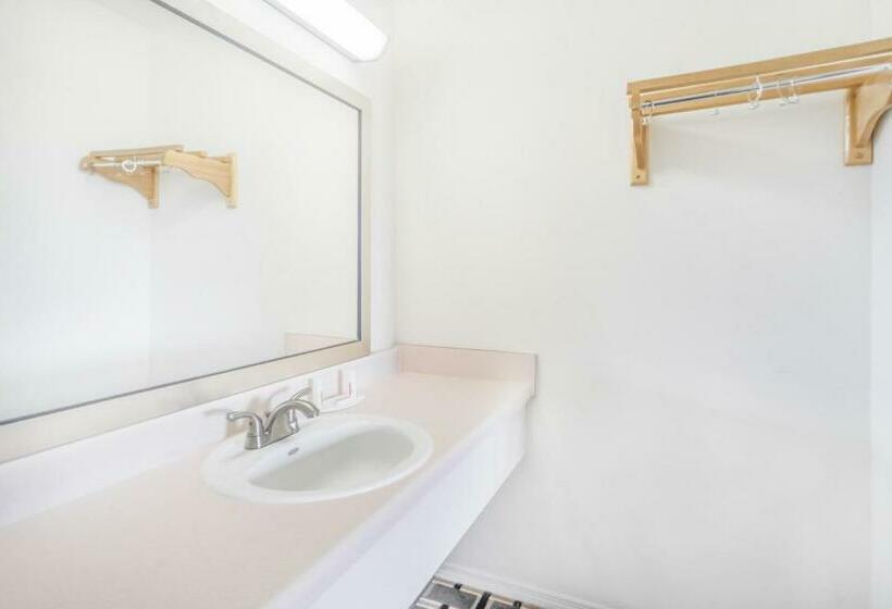 اتاق استاندارد, Knights Inn Chattanooga