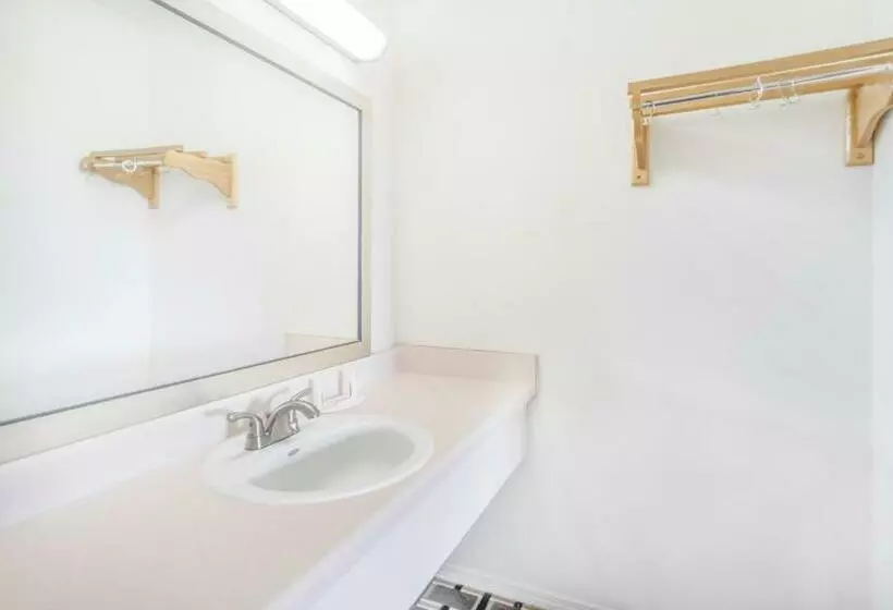اتاق استاندارد, Knights Inn Chattanooga