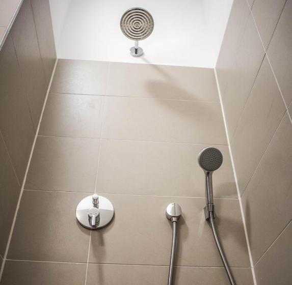 سوییت, Pension Absolut Berlin