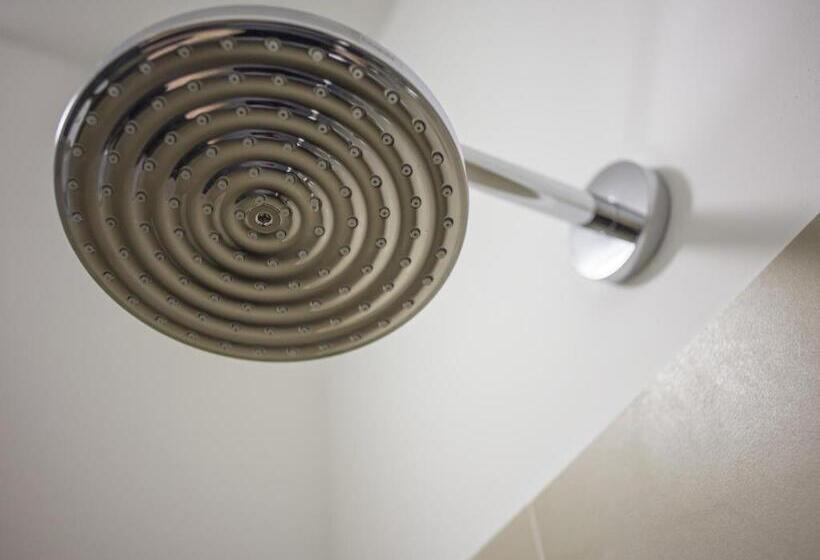 سوییت, Pension Absolut Berlin