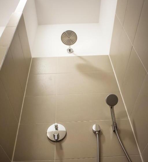 سوییت, Pension Absolut Berlin