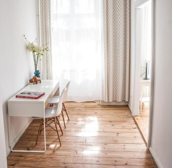 سوییت, Pension Absolut Berlin