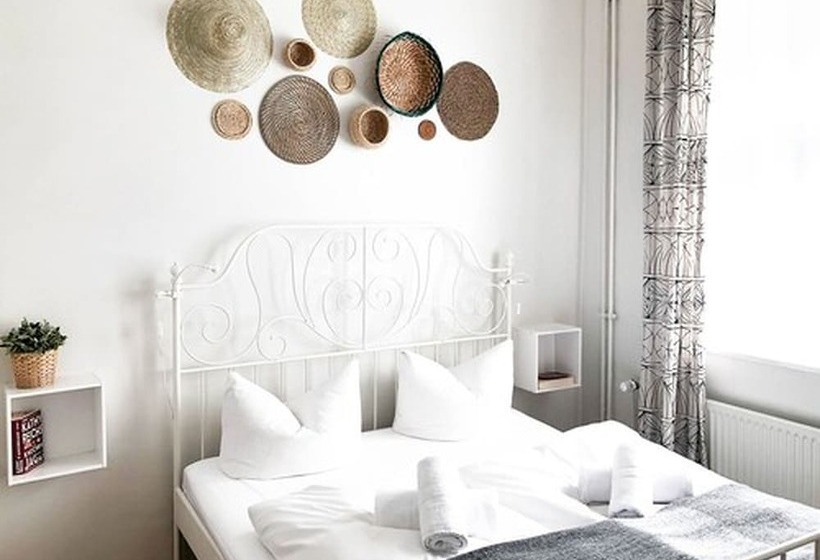 اتاق اکونومی, Pension Absolut Berlin