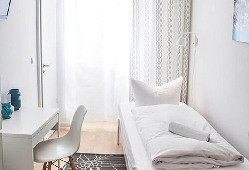 اتاق استاندارد یک نفره, Pension Absolut Berlin