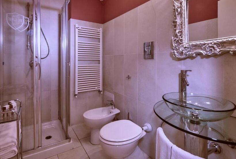 Chambre Standard, Villa Tower Inn