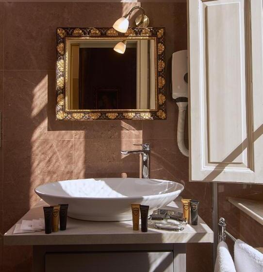 Suite Deluxe, Villa Tower Inn